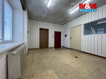 Nabízíme k pronájmu prostornou kancelář o ploše až 63 m² umí