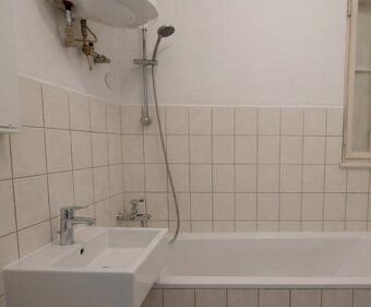 Nabízím k prodeji zděnou bytovou jednotku v osobním vlastnic