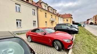 Nabízím k pronájmu byt 3+1 ve 2NP bytového domu s vlastním p