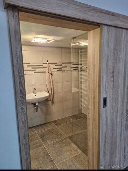 krátkodobé ubytování pro 2-3 ososby v rodinném apartmánu 32m