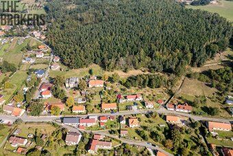 Nabízíme k prodeji stavební pozemky o výměře cca 800 m² a ví