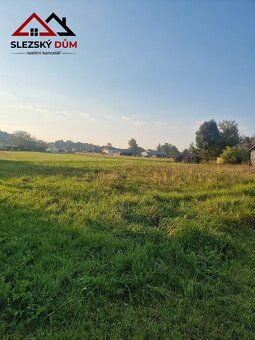 Nabízíme k prodeji pozemek o výměře 1.139 m² v oblíbené loka