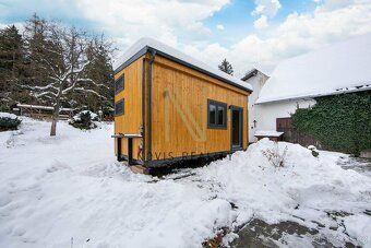 Nabízíme k prodeji plně vybavený mobilní Tiny house. Jedná s