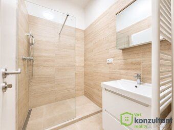 Ev.č. 01160 Nabízím k pronájmu exkluzivní byt o dispozici 1k