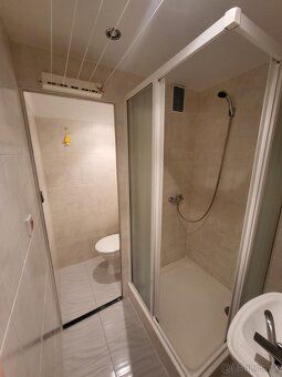 Nabízím k pronájmu útulný byt 1+1 o velikosti 36 m², nacháze