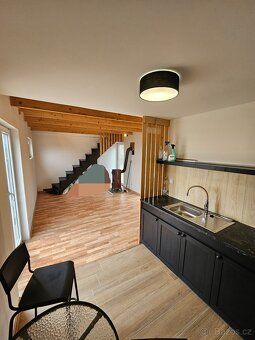 Prodám novostavbu v přímo v RAKOVNÍKU pozemek 400m2