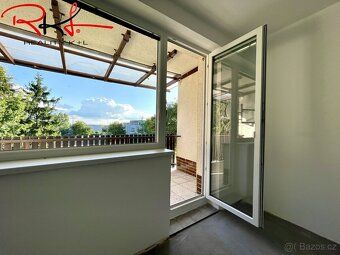 Nabízíme k prodeji řadový rodinný dům o dispozici 4+1, který