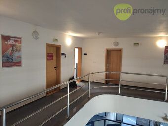 Nabízíme k pronájmu lukrativní kanceláře v Havířově U Stromo