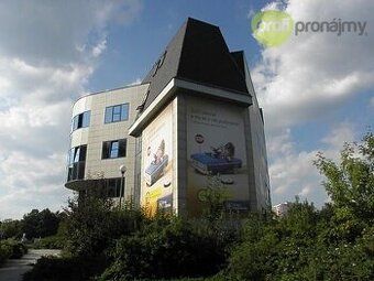 Nabízíme k pronájmu lukrativní kanceláře v Havířově U Stromo