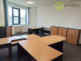 Nabízíme k pronájmu lukrativní kanceláře v Havířově U Stromo
