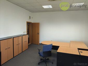 Nabízíme k pronájmu lukrativní kanceláře v Havířově U Stromo