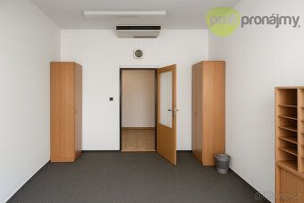Nabízíme k pronájmu atraktivní kanceláře přímo v centrum měs