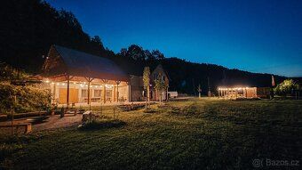 Svatby a stylové ubytování v přírodě pod jednou střechou? Na