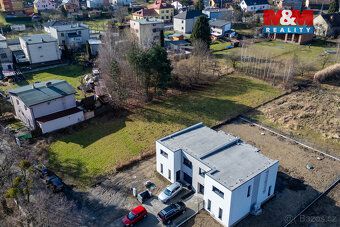 V exkluzivním zastoupení nabízíme ke koupi stavební pozemek 