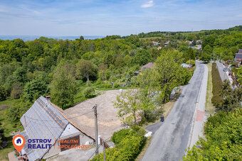 Velký stavební pozemek 4 488 m2 s potenciálem kousek od Šter