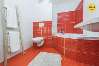 Nabízíme k prodeji velmi pěkný byt 2+kk (50 m2) s terasou (1