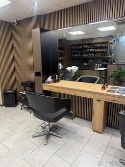 ✨ HLEDÁME NOVÉ KOLEGY DO MODERNÍHO SALONU! ✨
Do našeho krásn