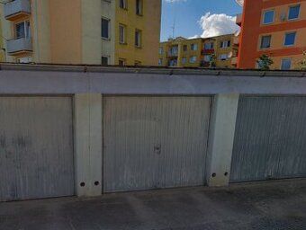 Nabízím k pronájmu moderní garáž o rozměrech 3,5 × 6,3 metru