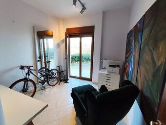 Relax Properties nabízí k prodeji výjimečný třípodlažní mezo
