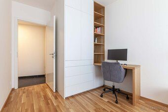 Nabízím k prodeji moderní byt 2+kk s balkonem v novostavbě R