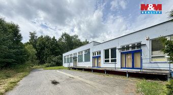Nabízíme k pronájmu skladovou halu o výměře 660 m² v České T