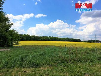 Prodej pole o celkové výměře 14579 m2, které se nachází kata