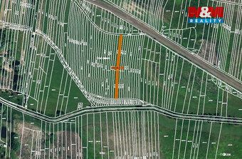 Prodej pozemku o výměře 344 m2 v katastru obce Vracov. Jedná