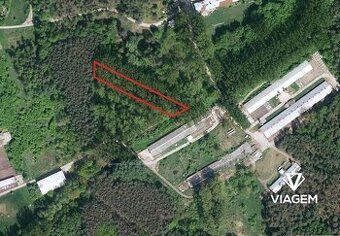 Prodej pozemku o výměře 344 m2 v katastru obce Vracov. Jedná