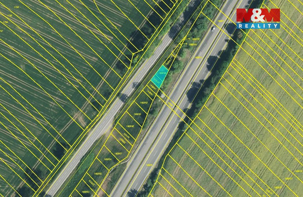 Prodej pozemku o výměře 83 m2 v katastru obce Drysice. Jedná