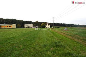 +popl. 8000, , k prodeji rovinatý pozemek u lesa o CP 6490m²