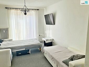 Cena včetně provize, právního a realitního servisu., Reality