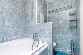 K dlouhodobému pronájmu nabízíme hezký kompletně zařízený by