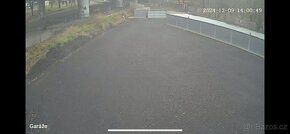 kousek od centra ul .Bystřanská v uzavrenem arealu , vlastni