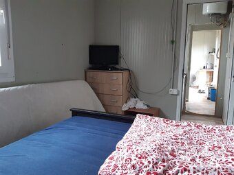 Železná konstrukce, Pur panely 5cm, celé zvenku pozinkované 