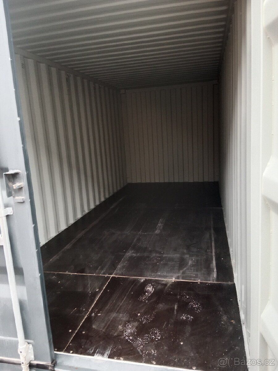 Pronájem skladu, lodní kontejner 6x2.4x2.6m . Přístup 24/7. 