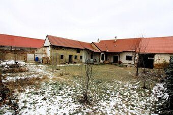 V zastoupení majitele Vám nabízím k prodeji rodinný dům ve s