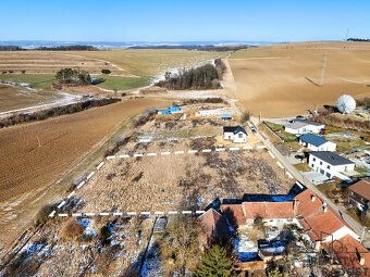 Nabízím k prodeji stavební pozemek o celkové výměře 4 986 m2