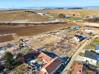 Nabízím k prodeji stavební pozemek o celkové výměře 4 986 m2