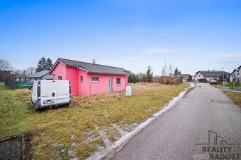 Prodej stavebního pozemku 711 m², Rožnov Nabízíme k prodeji 