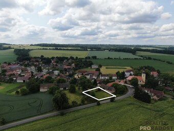 Na prodej: stavební pozemek o výměře 968 m² v malebné části 