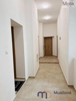 V zastoupení majitele vám nabízím k pronájmu kompletně rekon