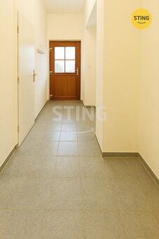 Nabízím k pronájmu byt o dispozici 2+1 a výměře 64 m2, který