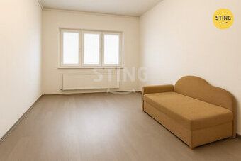 Nabízím k pronájmu byt o dispozici 2+1 a výměře 64 m2, který