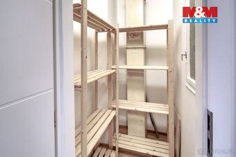 Čerstvě zrekonstruovaný byt v samotném srdci Vinohrad. Velko