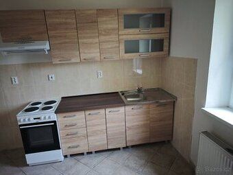 Pronajmu byt 2+1 v centru Zábřehu. Nájemné 11000,- Kč, služb