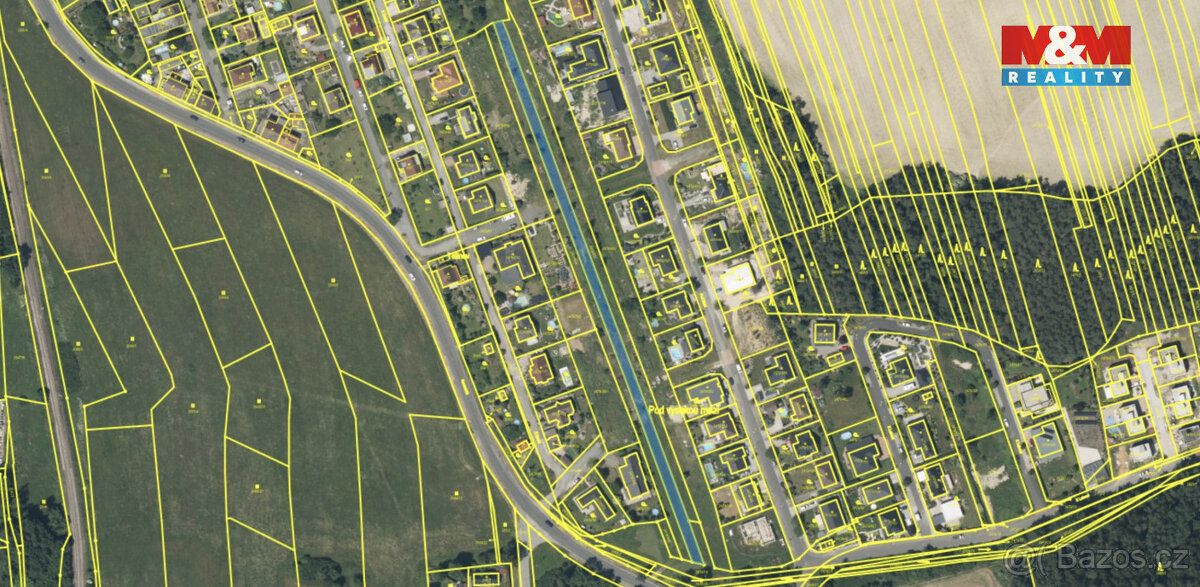 Nabízíme k prodeji pozemek o celkové výměře 1 866 m² v obci 