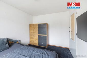 Nabízíme k prodeji polovinu rodinného domu v obci Doksy u Kl