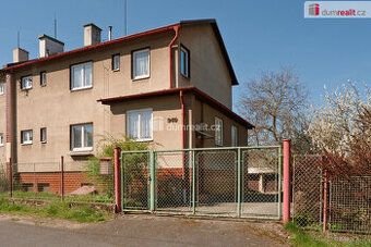 Prodám dům na Šenverte, Sokolov s 4 garáží v řadě, rozvod vz
