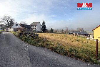 Nabízíme k prodeji výjimečný pozemek o rozloze 1016 m² v mal
