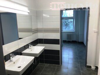 Ev.č. 02615 Exkluzivně nabízíme k pronájmu prostory v přízem